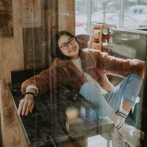 Meet your Posher, Linh